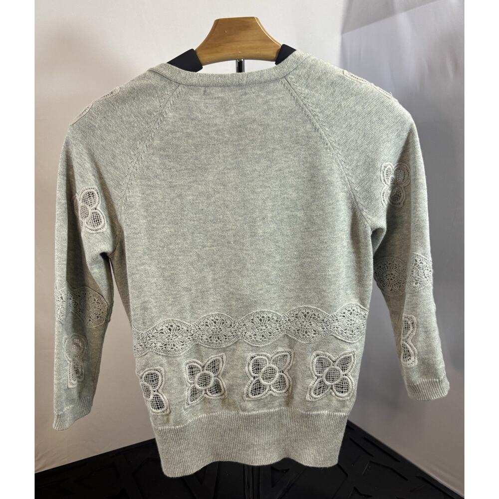 Anthro Knitted And Knotted Cardigan XS Gray Crochet Floral Boho Cottagecore - Picture 6 of 7